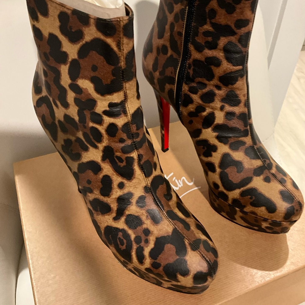 Animal Print Bianca Booty 💕💜